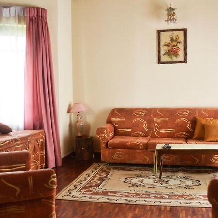 Samri Holiday Bunglow Nuwara Eliya Bagian luar foto