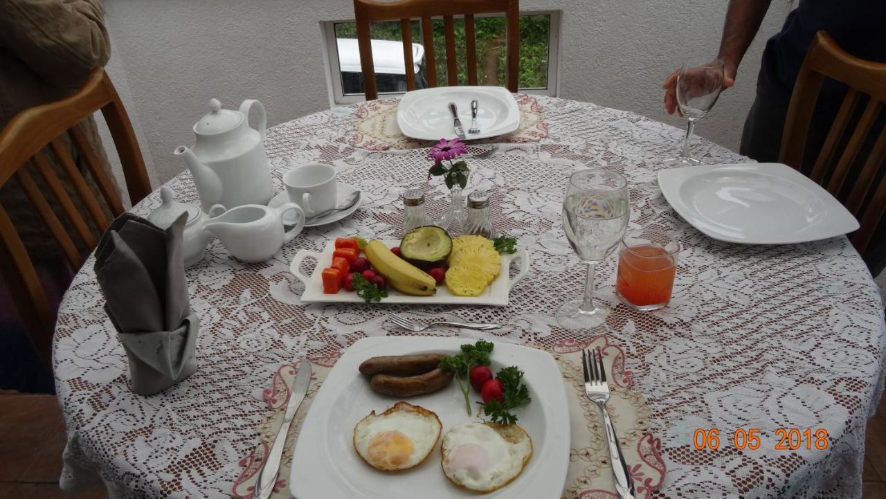 Samri Holiday Bunglow Nuwara Eliya Bagian luar foto